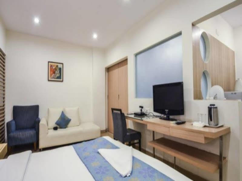 Oyster Suites Hajdarabad Zewnętrze zdjęcie